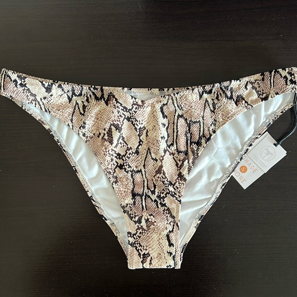NWT Shade & Shore bikini bottoms swimsuit size medium animal print